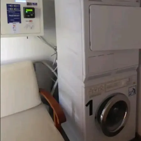 Studio Vue Montagnes, Rdc, Piscine L'ete, Parking شقة *